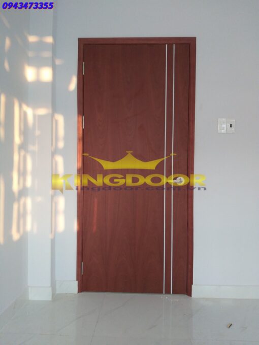 Cửa gỗ công nghiệp MDF phủ Veneer - Căm xe